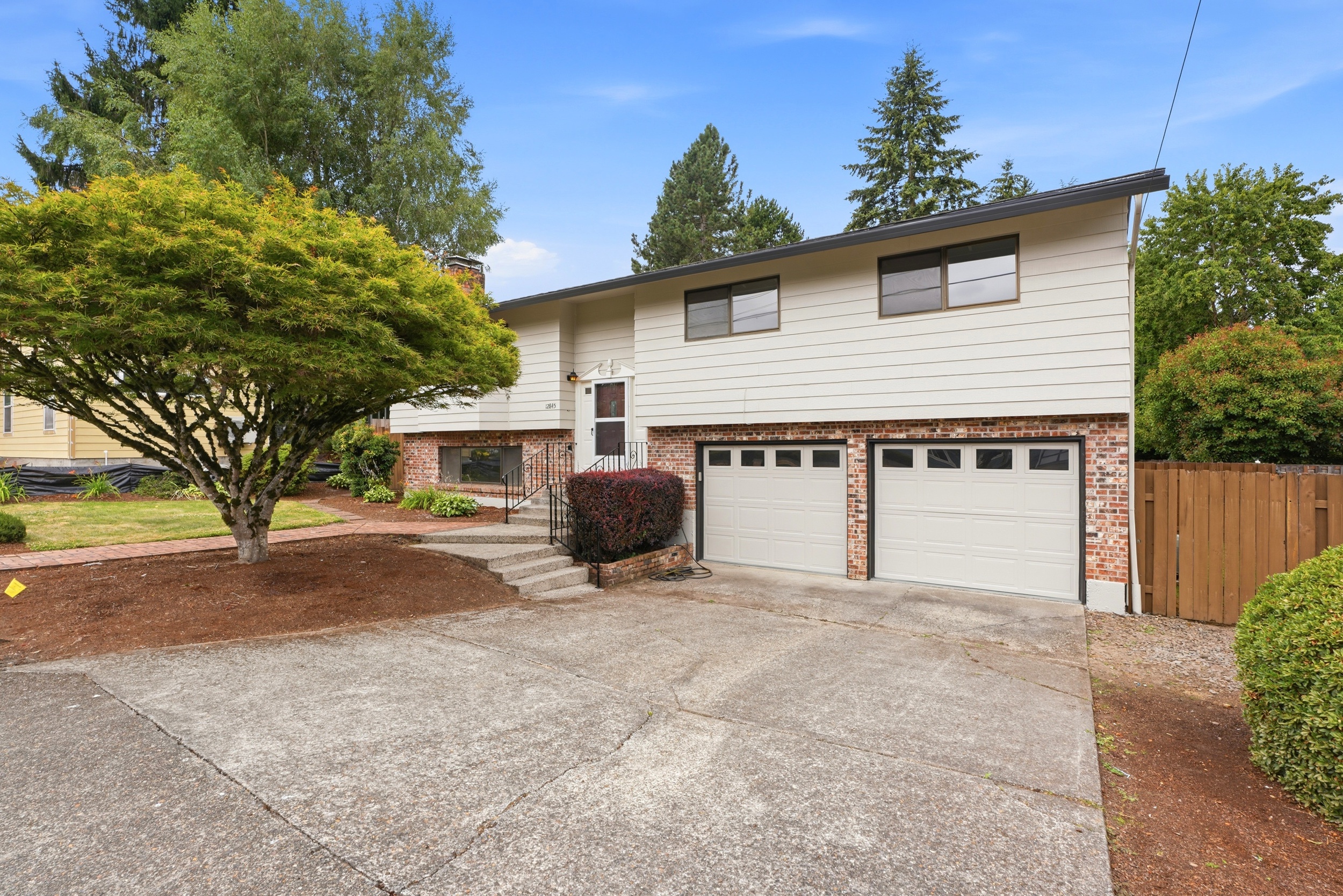 1_12845 se where else ln, milwaukie-24