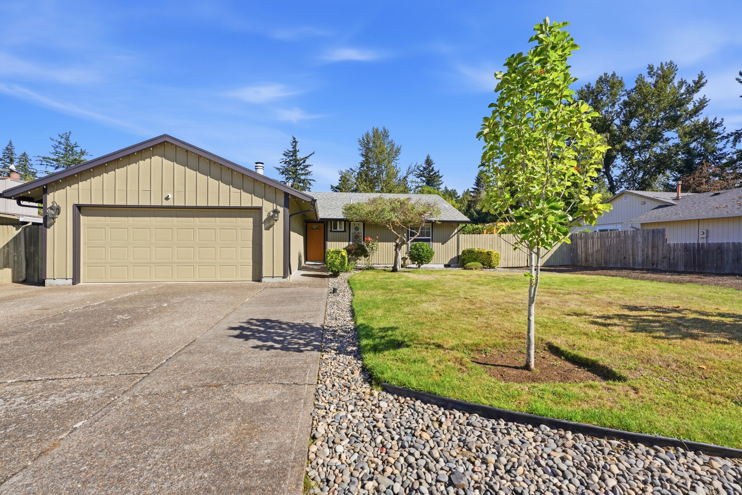 1_10603_se_malden_st_portland_or_97266_usa_ab933399-1c57-44c2-1b0f-08df053a7edb_007